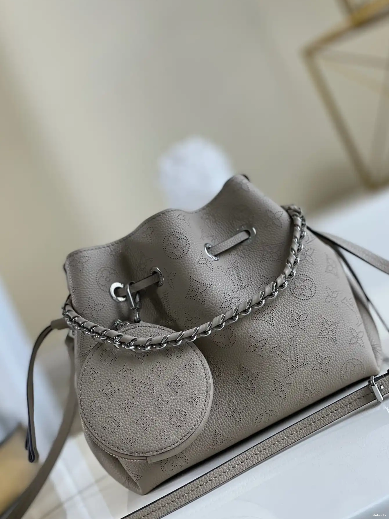 LOUIS VUITTON BELLA 0616